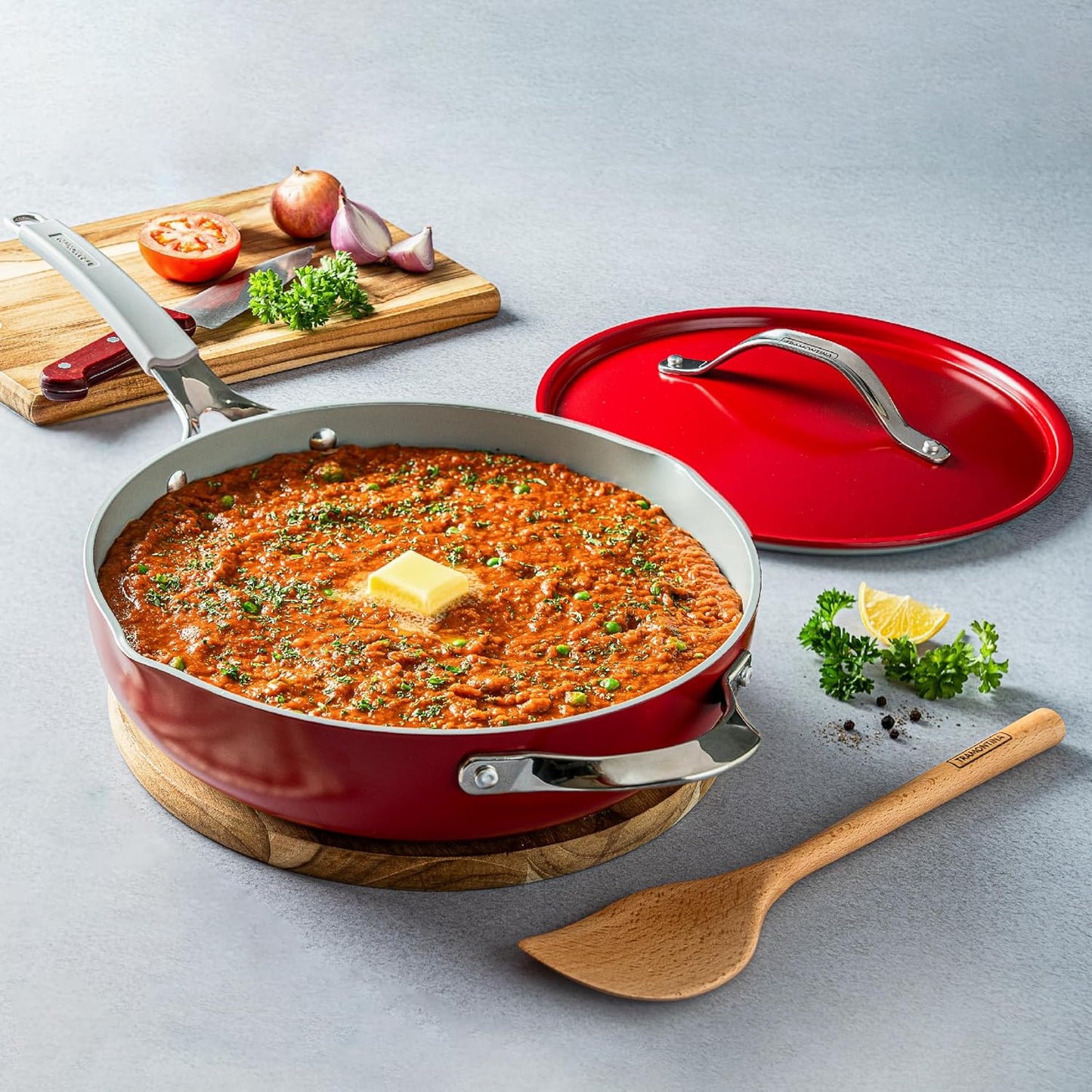 TRAMONTINA All-in-One Plus 30cm / 4.7L Pan with Aluminium Lid, Steamer, Beechwood Spoon & Spatula Red